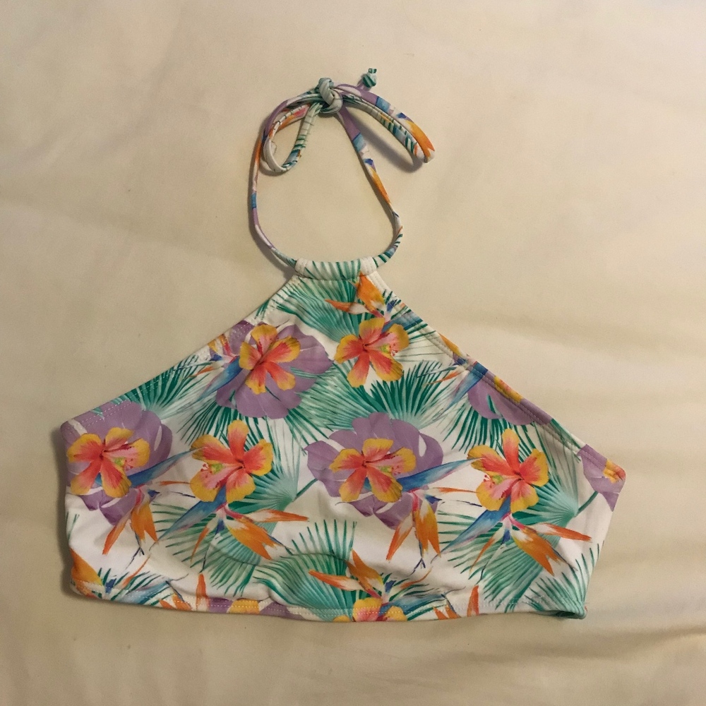 Pacsun Bathing Suit Top (small)